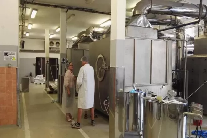 Czech Republic Mocca Company (Model BG-600E Coating Machine)