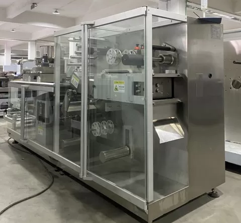 Roller Type Blister Packaging Machine
