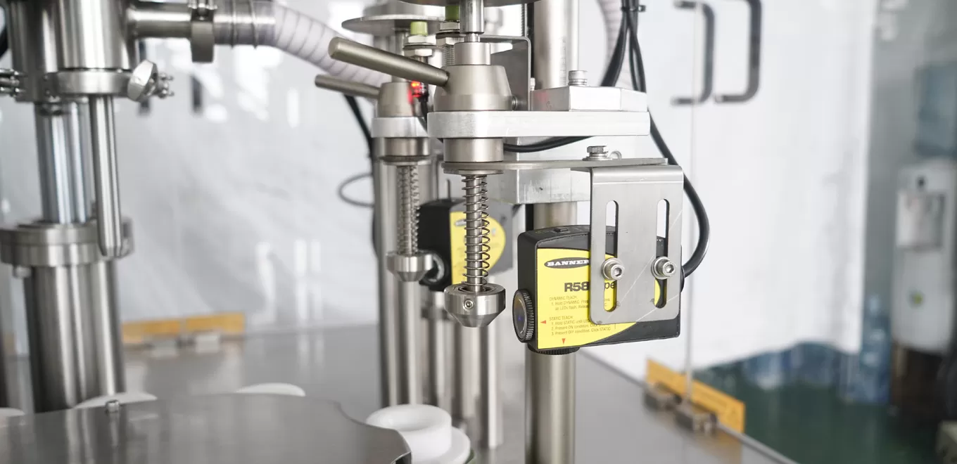 How to Choose Between Semi-Auto vs. Full-Auto Tube Machines